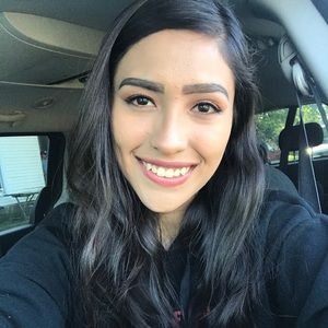 Meet your Posher, Jazmin